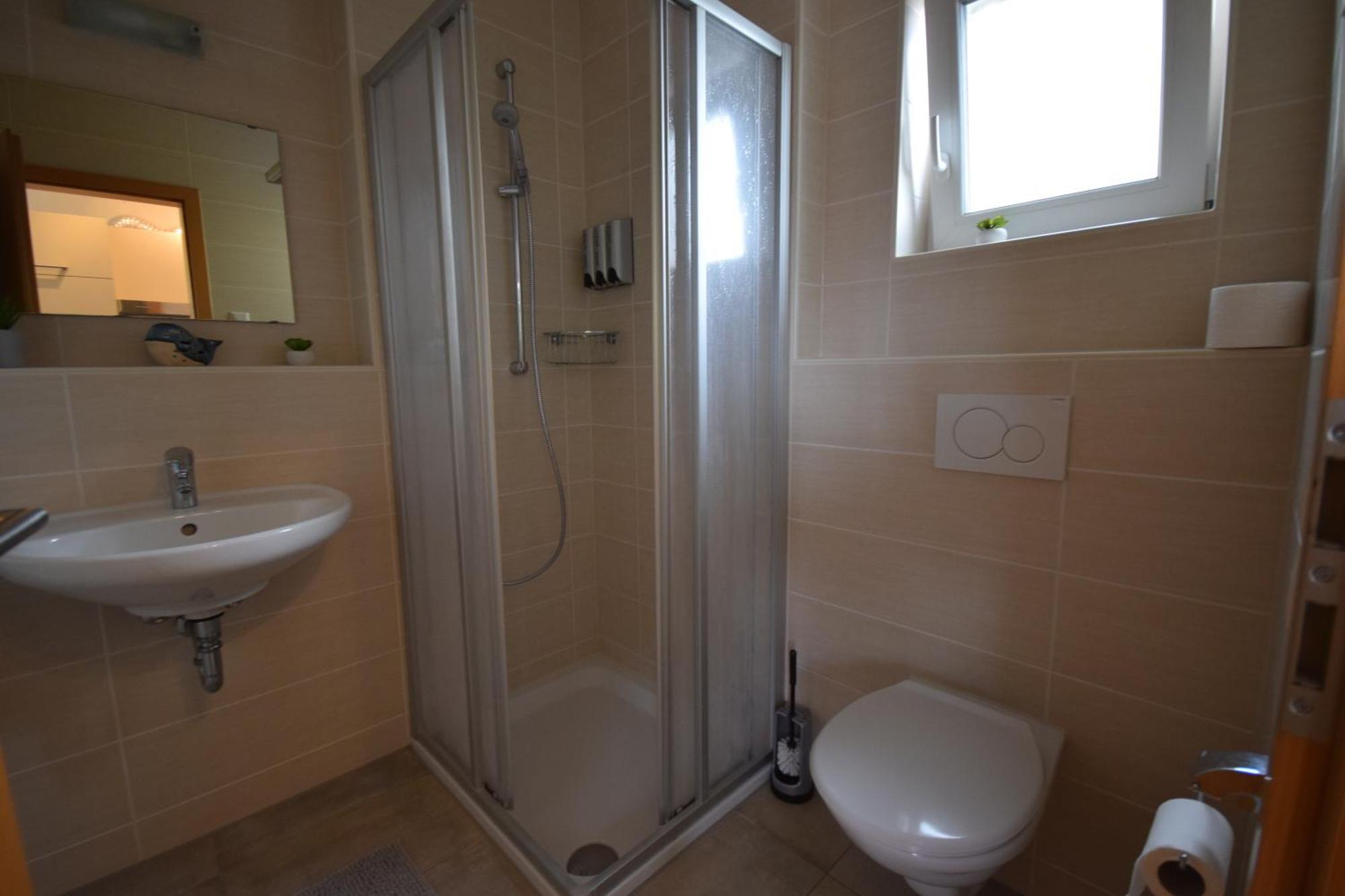 Nestwerk Komfort R23-12 - Balkon, Arbeitsplatz & Zentrumsnah Biberach an der Riß 外观 照片