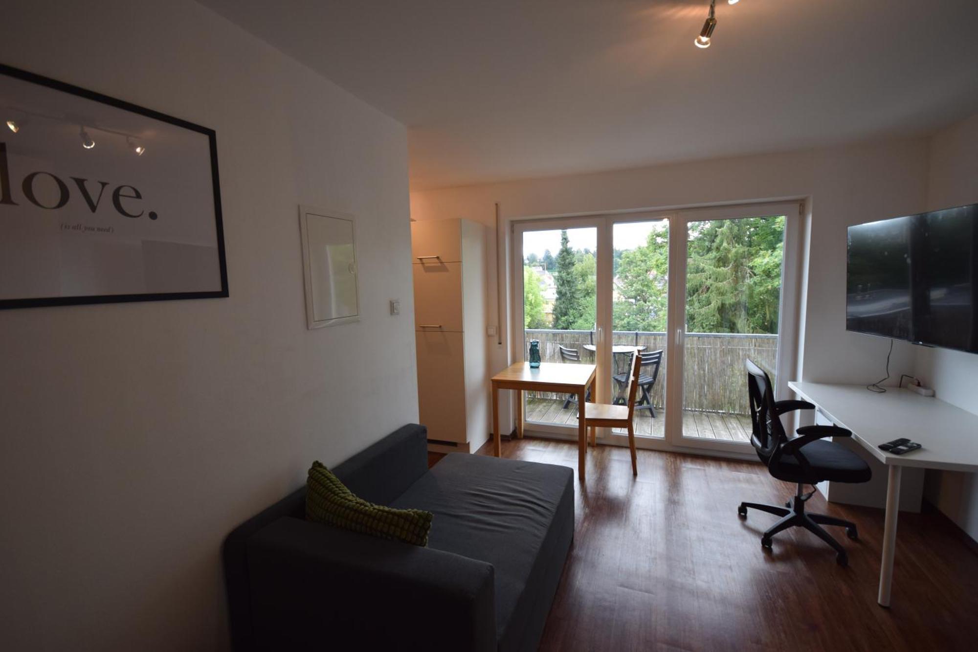 Nestwerk Komfort R23-12 - Balkon, Arbeitsplatz & Zentrumsnah Biberach an der Riß 外观 照片